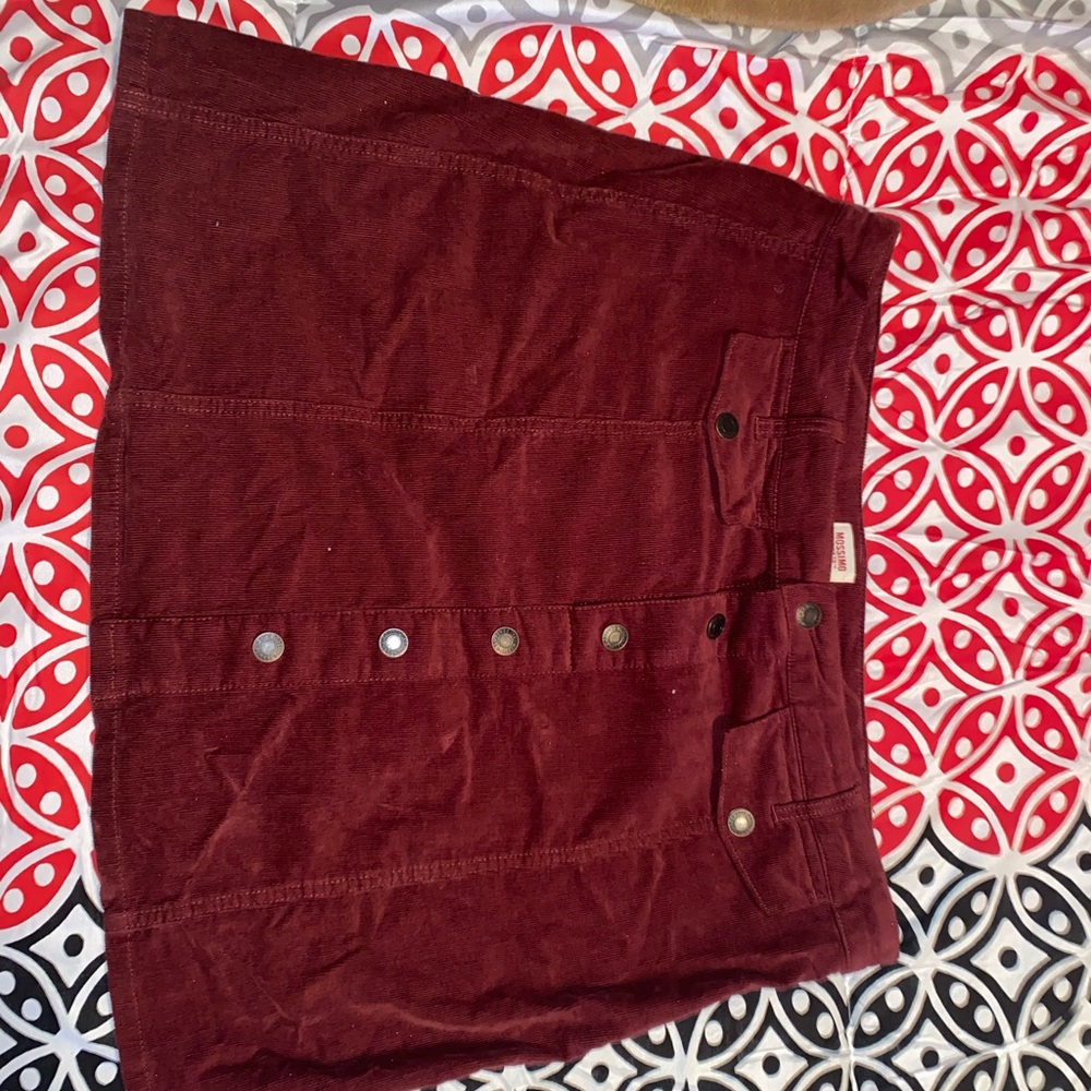 Corduroy burgundy skirt